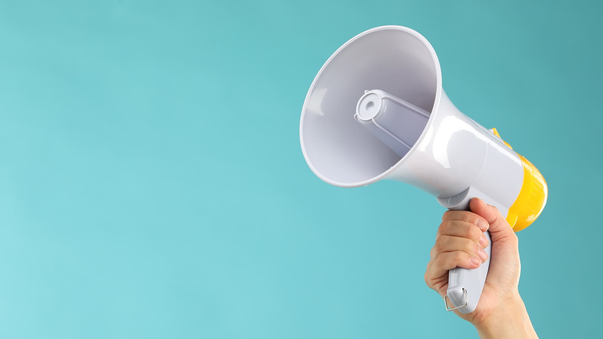 How to Promote Your Small Business Effectively and Cleverly for FREE